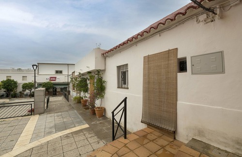 San Enrique de Guadiaro House | LA CASITA DE SAN ENRIQUE - Cosy flat with Free WIFI