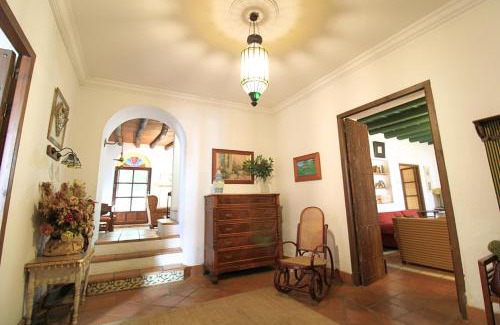Aracena House | La Casona de los Cucos by SIERRA VIVA