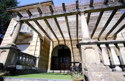 Siero House | La Casona del Frontón