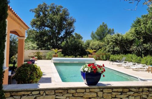 L'Isle-sur-la-Sorgue House | la Cigalière