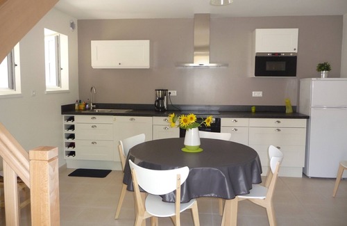 Chatelay Cottage | La Clairière: Duplex completely renovated in the part of a family house
