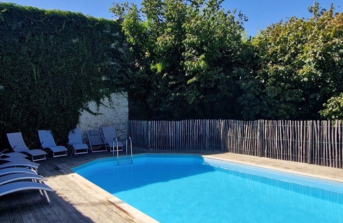 Saint-Dye-sur-Loire House | La Closerie de Chambord Gîte Avec Piscine et SPA