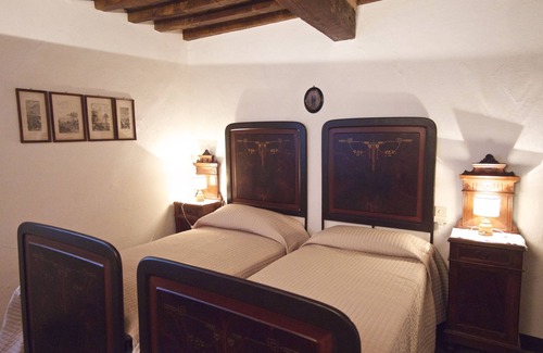 Neviano degli Arduini Bed & Breakfast | La Corte Bonomini