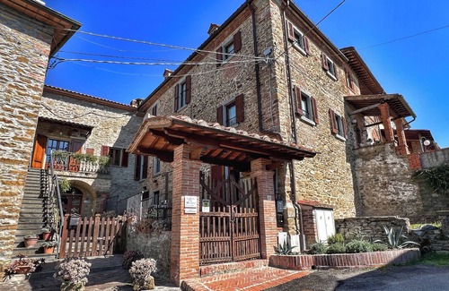 Ponte Buriano House | La Corte di Muciafora