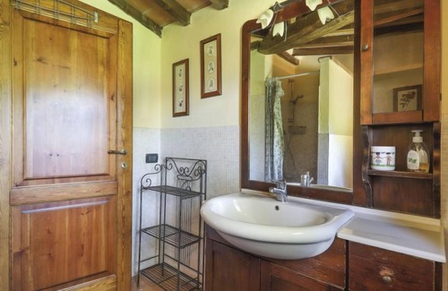 Pescia Apartment | La Cupola: Geranio by Interhome