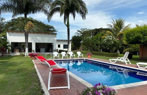 Palmira House | LA DONNA