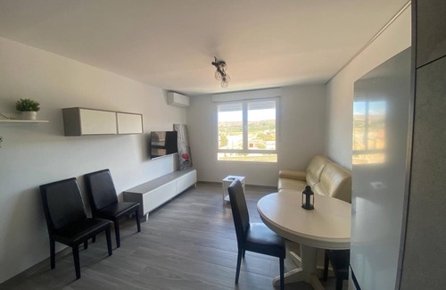 Guadix Apartment | La Ermita Apartamento Céntrico Ideal Para una Escapada en Pareja