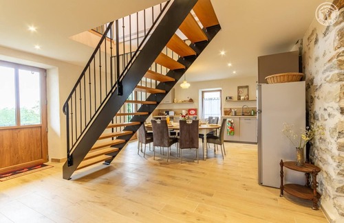 Clery House | LA FERME D'EMMA - CLERY