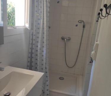 Cote d'Azur- French Riviera Apartment | La Glycine Tropézienne