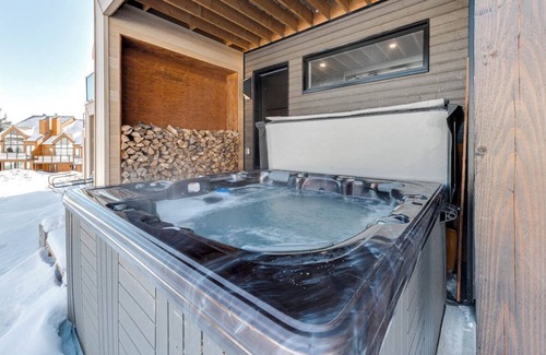 Beaupre Ski Chalet | La Gondoleuse - Ski-in/ski-out Mont-Sainte-Anne