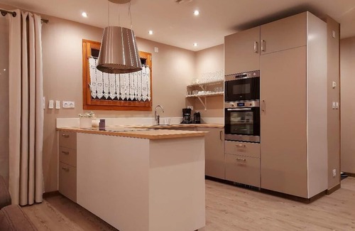 Valloire Ski Chalet | "LA GRANGE DE PHILO": Magnificent 5 star rental 8/10 people, SAUNA, WI-FI