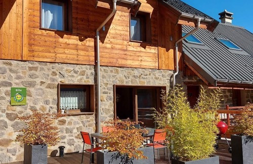 Valloire Ski Chalet | "LA GRANGE DE PHILO": Magnificent 5 star rental 8/10 people, SAUNA, WI-FI