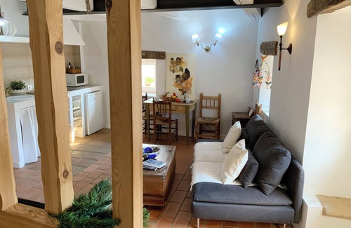 Perales del Puerto Cottage | La Grulla Dorada