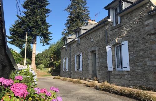 Bannalec House | La Guillerette, authentique longère bretonne