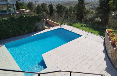 Montjuic House | La Magrana Girona. NEW SWIMMING POOL summer 2025. Charming Villa stunning views