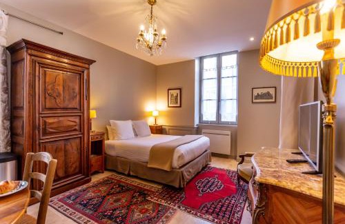 Bourges Apartment | La Maison d'Aristide - Les Univers de Panette - Jacques Cœur