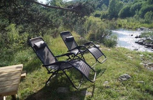 Usclades-et-Rieutord House | La Maison des Pierres Ardèchoises facing the Loire River