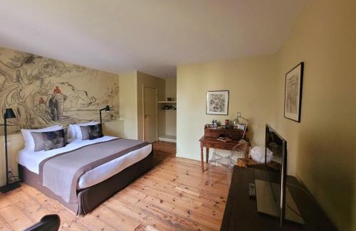 Dinan House | La Maison Pavie