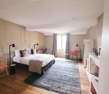 Dinan House | La Maison Pavie