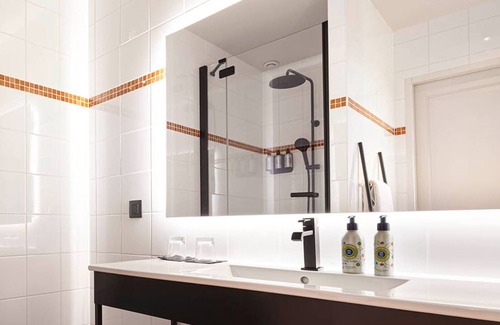 Vergisson Bed & Breakfast | La maison py