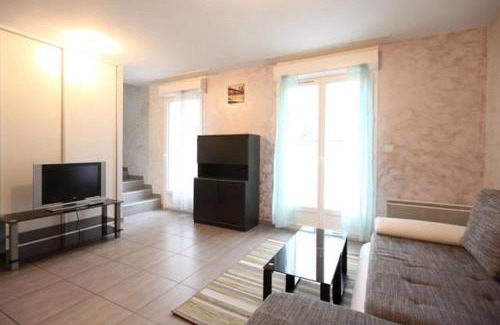Tours House | La Maison Tourangelle