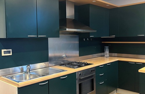 Barriera Vecchia-San Giacomo Apartment | La Mansardina