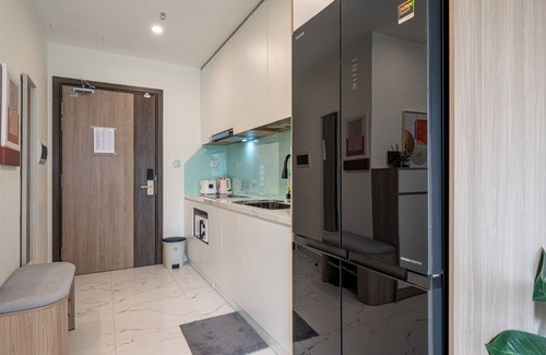 District 9 Apartment | LA Nest 2BR WeeklyMonthly big deal GH2