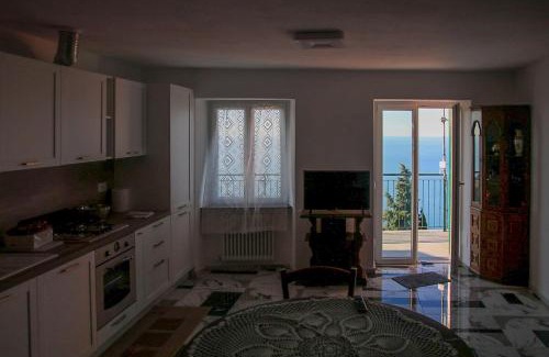 Montaretto Apartment | La notte sull'isola - Montaretto - tra il cielo e il mare