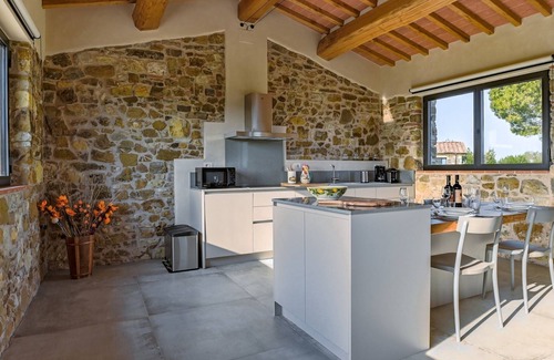 San Pietro in Bossolo Villa | La Pagliera di Badia a Passignano, Tavarnelle Val di Pesa, Florence and Chianti