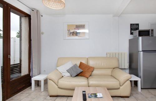 Brionne Apartment | La Petite Terrasse - Appartement spacieux