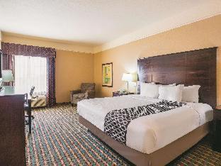 Port Lavaca Hotel | La Quinta by Wyndham Port Lavaca