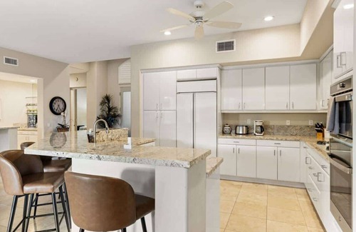 La Quinta Apartment | La Quinta Golf Home - Pool, Spa & Designer Kitchen