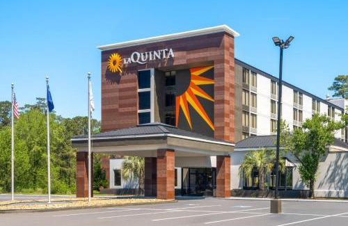 Carolina Forest Hotel | La Quinta Inn & Suites by Wyndham Myrtle Beach