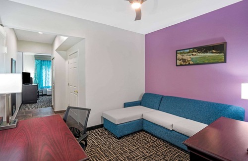 Cookeville Hotel | La Quinta Inn & Suites by Wyndham Cookeville