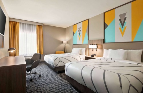 Greatwood Hotel | La Quinta Inn & Suites by Wyndham Richmond-Sugarland