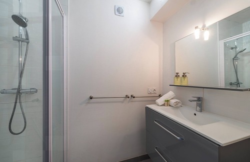 Deux Croix-Banchais Apartment | La Révellière - Wifi - Parking - Balcon