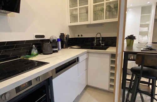 Maintenon House | La Romance 19