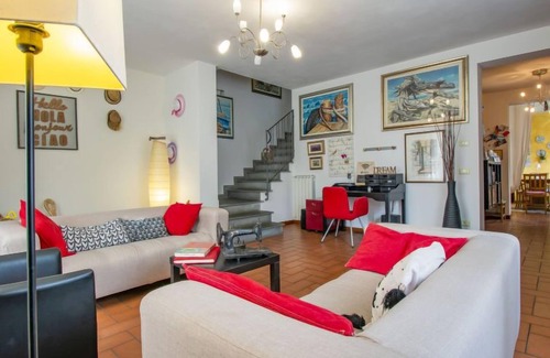 Pugnano House | La Rondine by Interhome