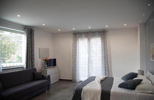 Santa Venerina Apartment | La Rosa dell'Etna - Apartments