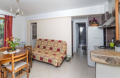 Coaraze Cottage | LA RUCHE ET L OLIVIER Charming cottage between sea and mountain