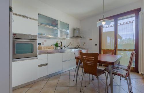 Fossanova San Marco Apartment | La Sammartina Garden Apartment x6