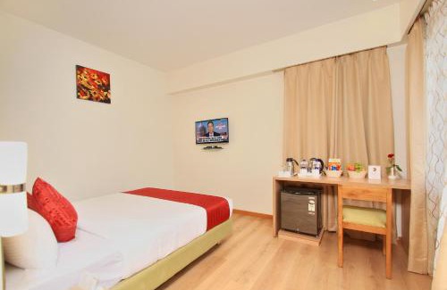 Koramangala 4-B Block Hotel | La Sara Regent