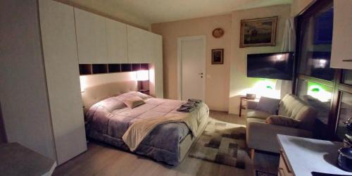 Porta Cremona-Volta Apartment | La Suite attico metro' Volta