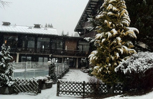 Les Gets Apartment | La Taniere - spacious ski-in/ski-out apartment in Les Gets located on the piste