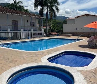 Aguazul House | La Trini