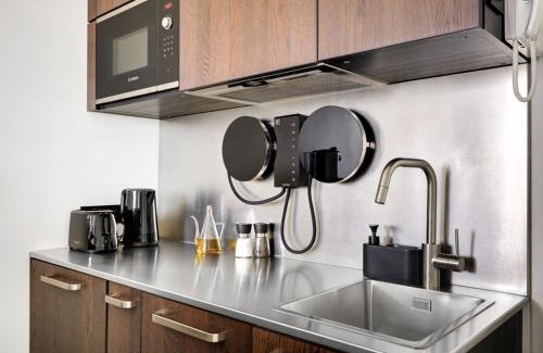 Saint-Merri Apartment | La vie du marais