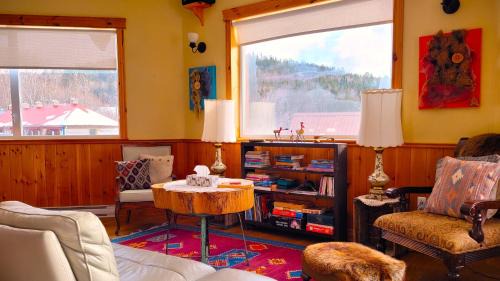 Saint Fulgence Apartment | La vieille ferme, Écogîte