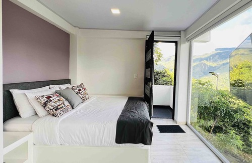 Macanal House | La Vista EcoHouse