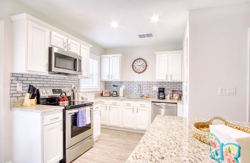 San Jose House | Labor D Getaway! Glam it Up Cottage 5min San Marco &Town~4BR