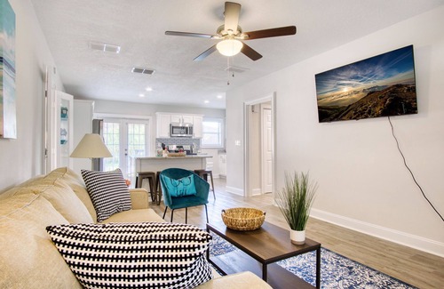 San Jose House | Labor D Getaway! Glam it Up Cottage 5min San Marco &Town~4BR